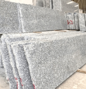 ĐÁ TRẮNG SUỐI LAU  