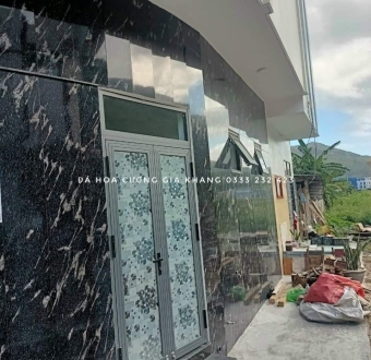 20 Mẫu Đá Granite Đen Tự Nhiên & Nhân Tạo Đẹp Nhất 2024